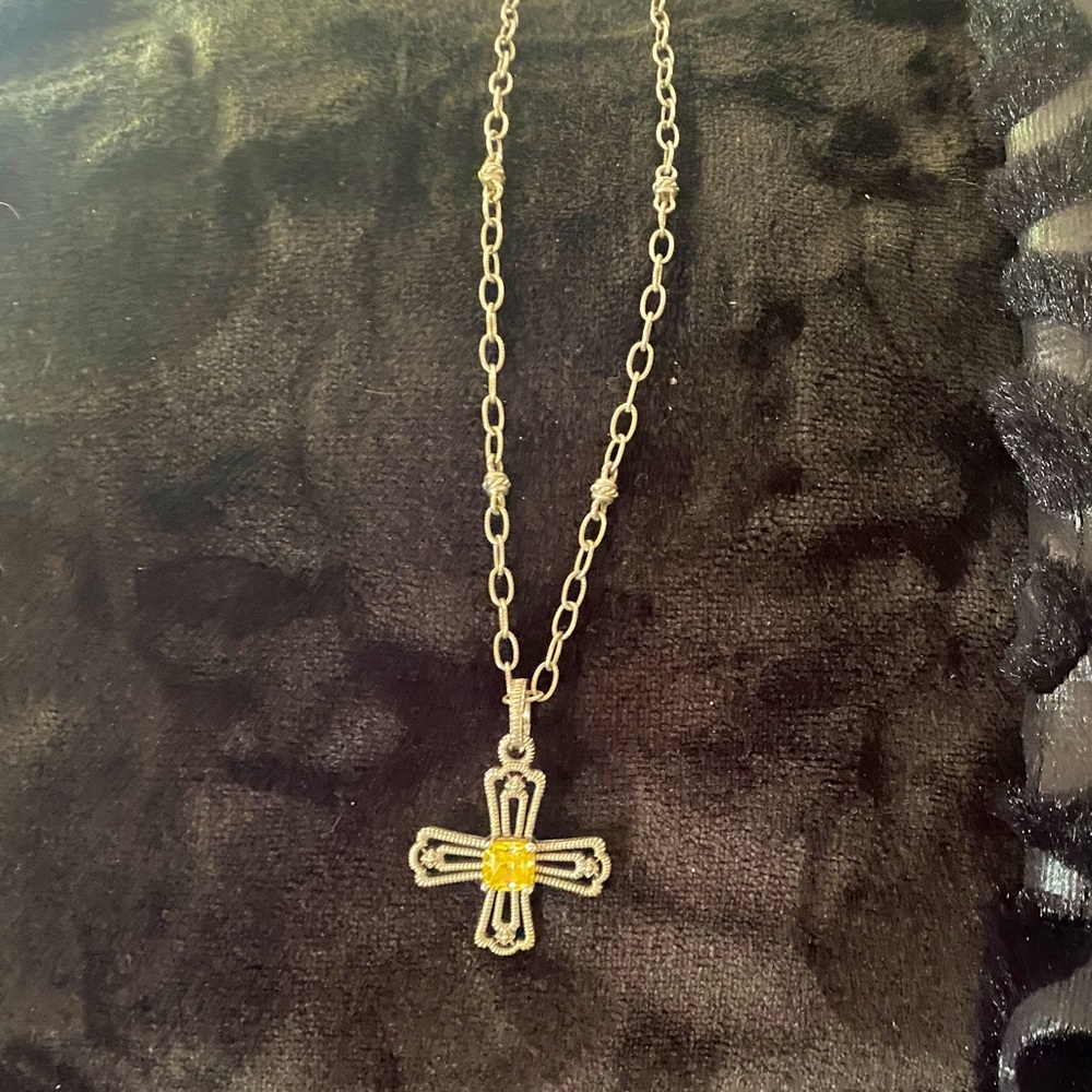 Elegant Judith Ripka canary cross necklace 🌞😻🍒